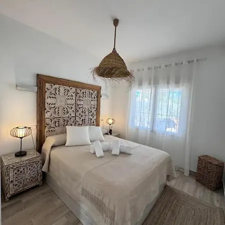 Adita - House Chalet *