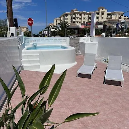 Adita - House Chalet Denia