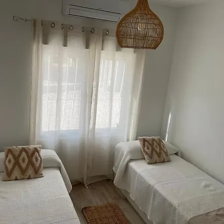Adita - House Chalet