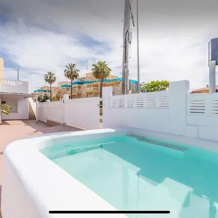 Adita - House Chalet Denia